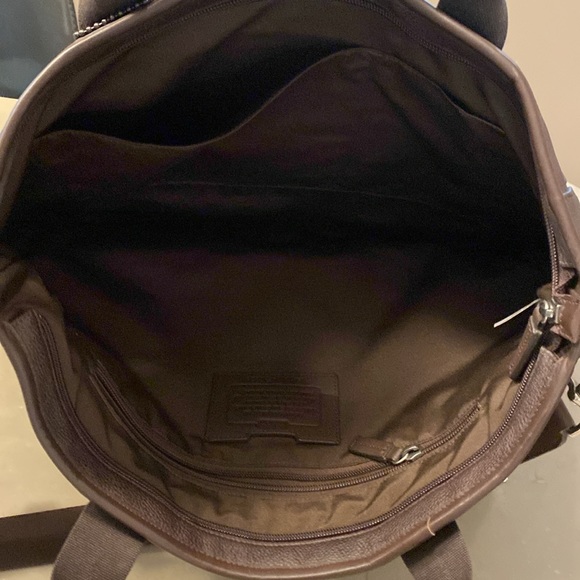 COACH Briefcase w/Gift - Picture 4 of 9